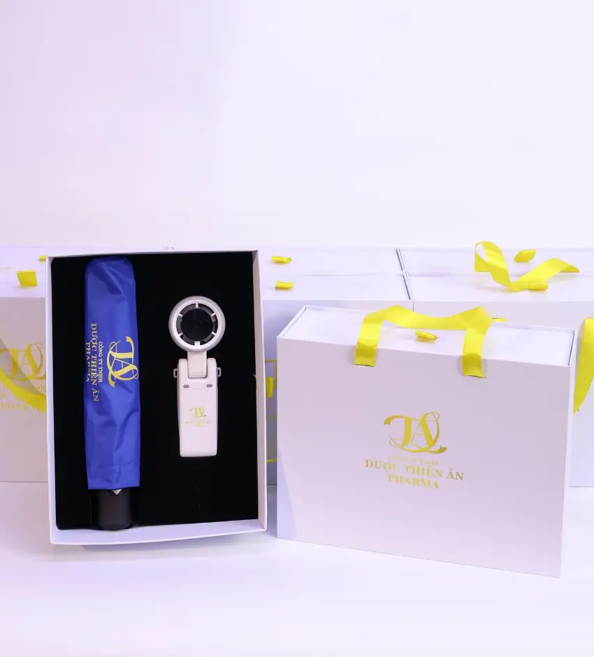 Set quà dù và quạt mini Givana